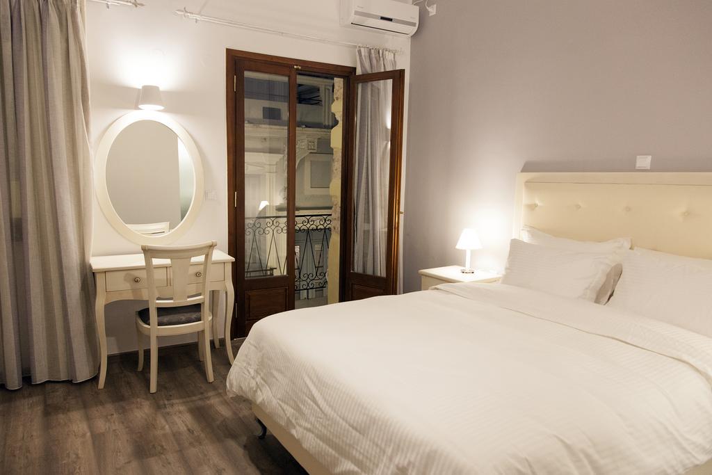 Shalom Luxury Rooms Kondilaki Chania  Værelse billede