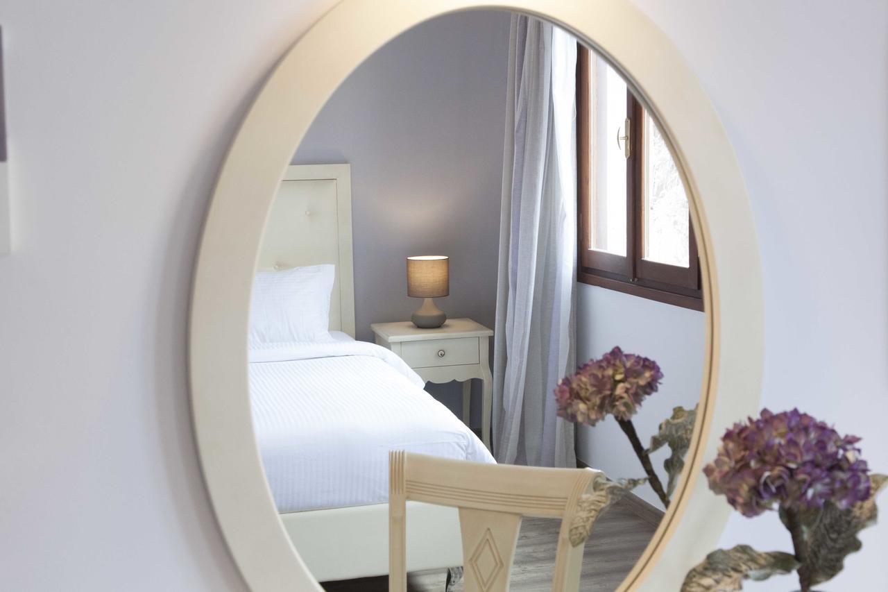 Shalom Luxury Rooms Kondilaki Chania  Eksteriør billede