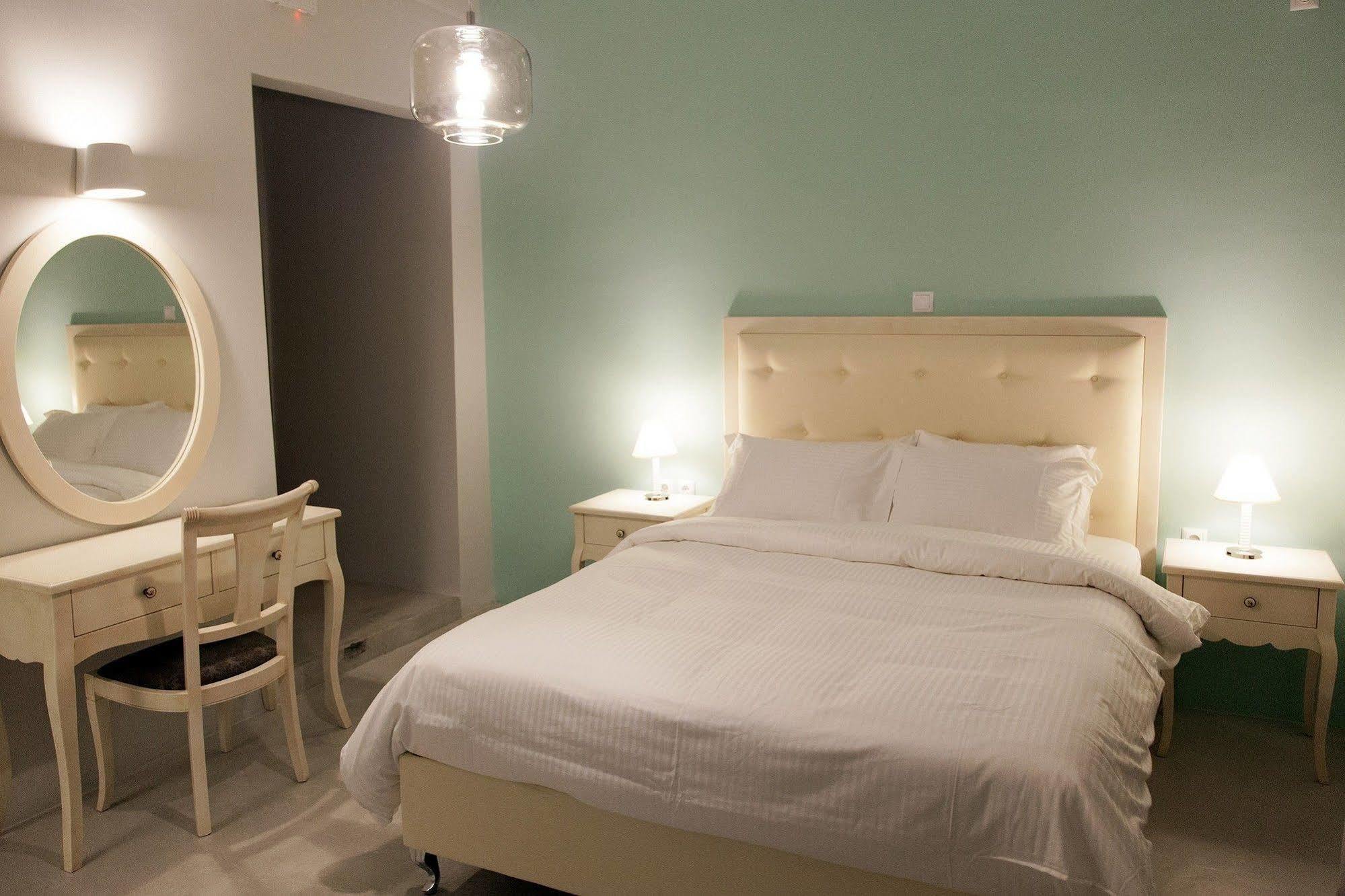 Shalom Luxury Rooms Kondilaki Chania  Eksteriør billede